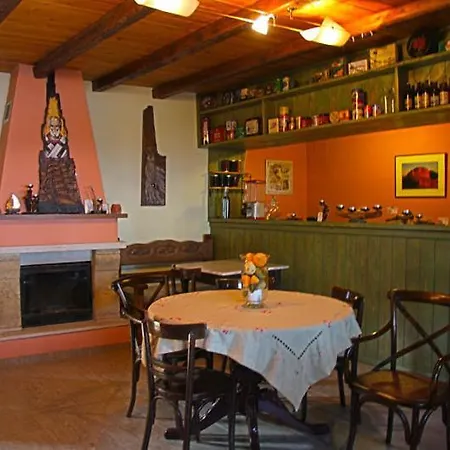 To Xani Palaios Panteleimonas