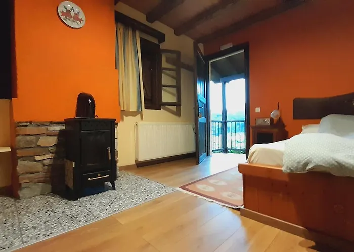 To Xani Palaios Panteleimonas